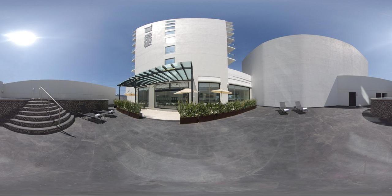 Fiesta Inn Guadalajara Aeropuerto Las Pintas Eksteriør billede