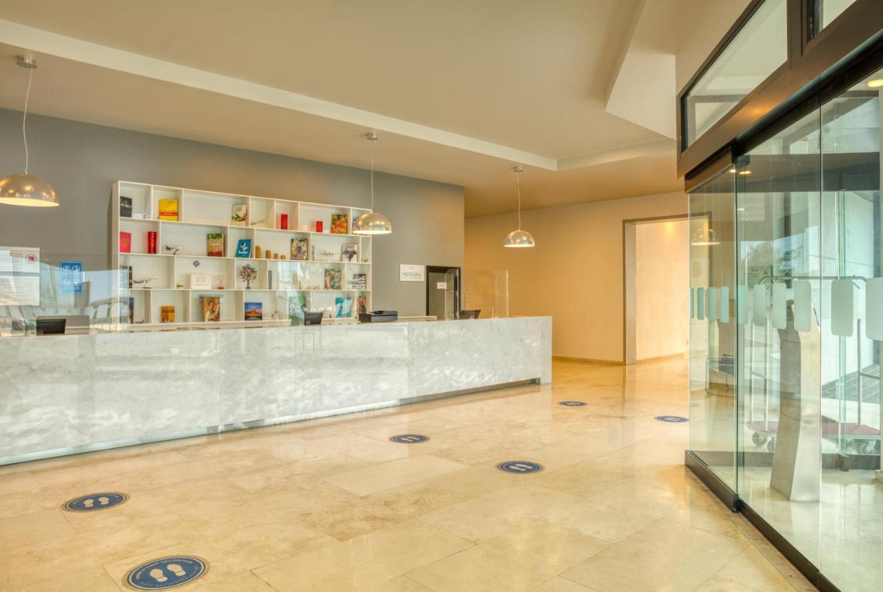 Fiesta Inn Guadalajara Aeropuerto Las Pintas Eksteriør billede